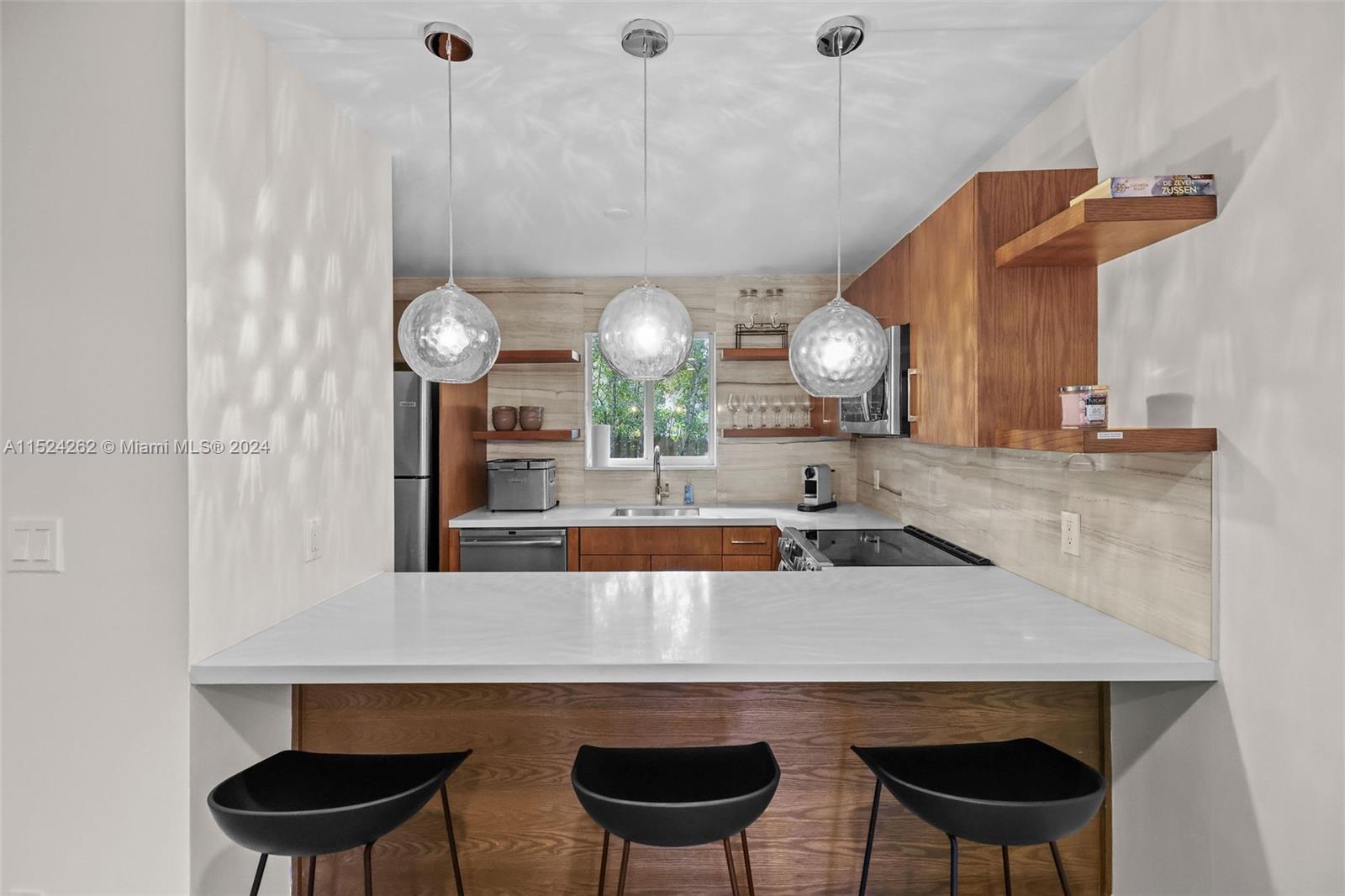 PINE TREE ESTATES - Residential