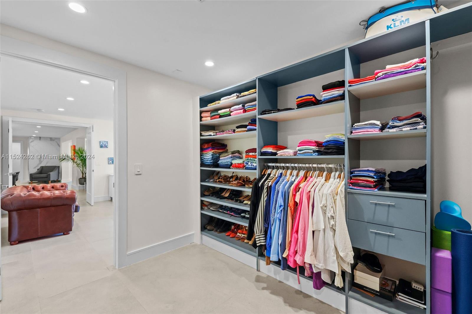 PINE TREE ESTATES - Residential