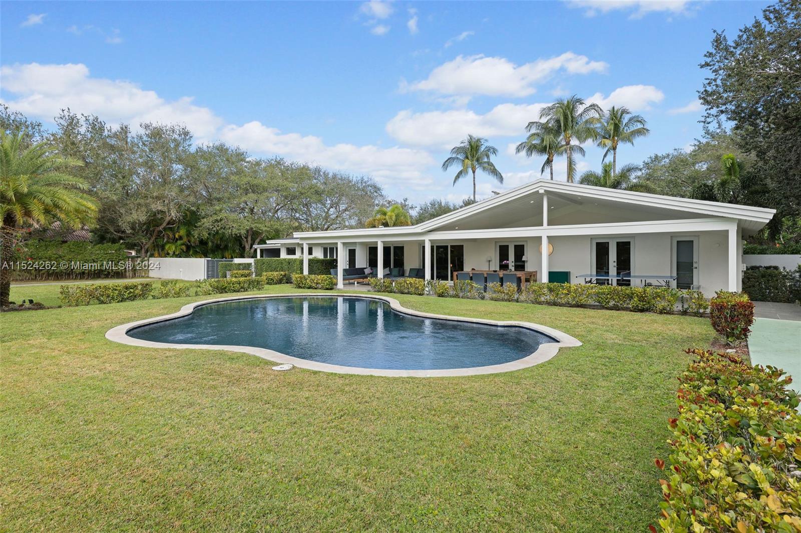 PINE TREE ESTATES - Residential