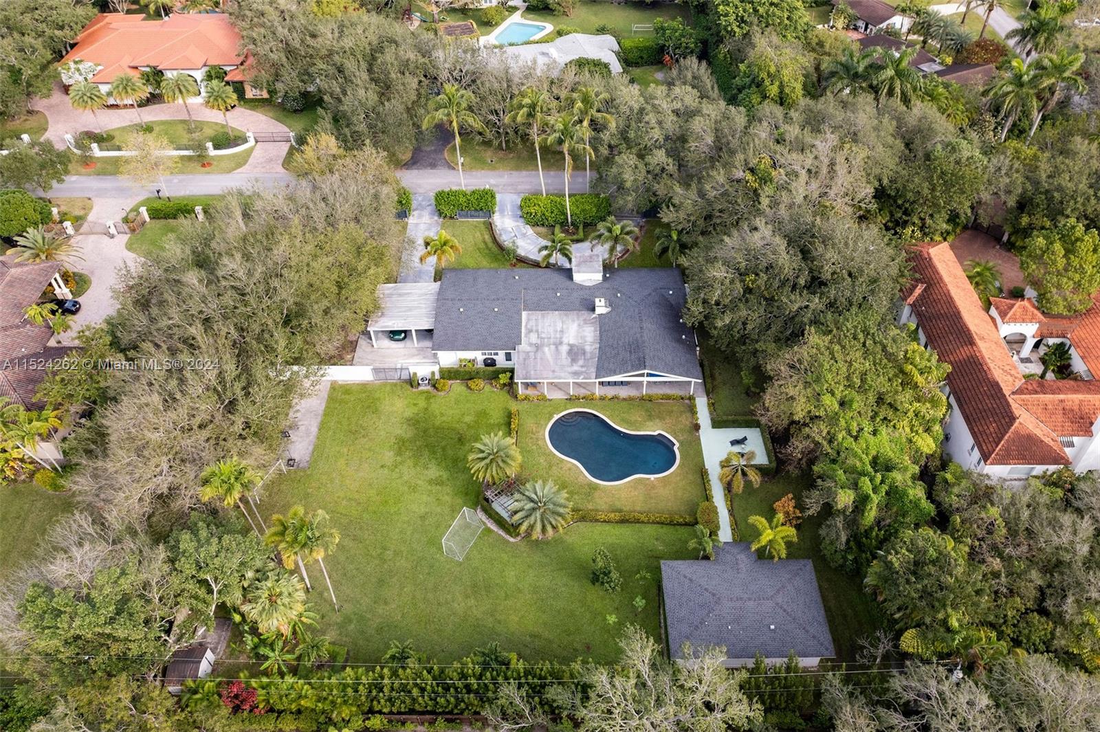 PINE TREE ESTATES - Residential