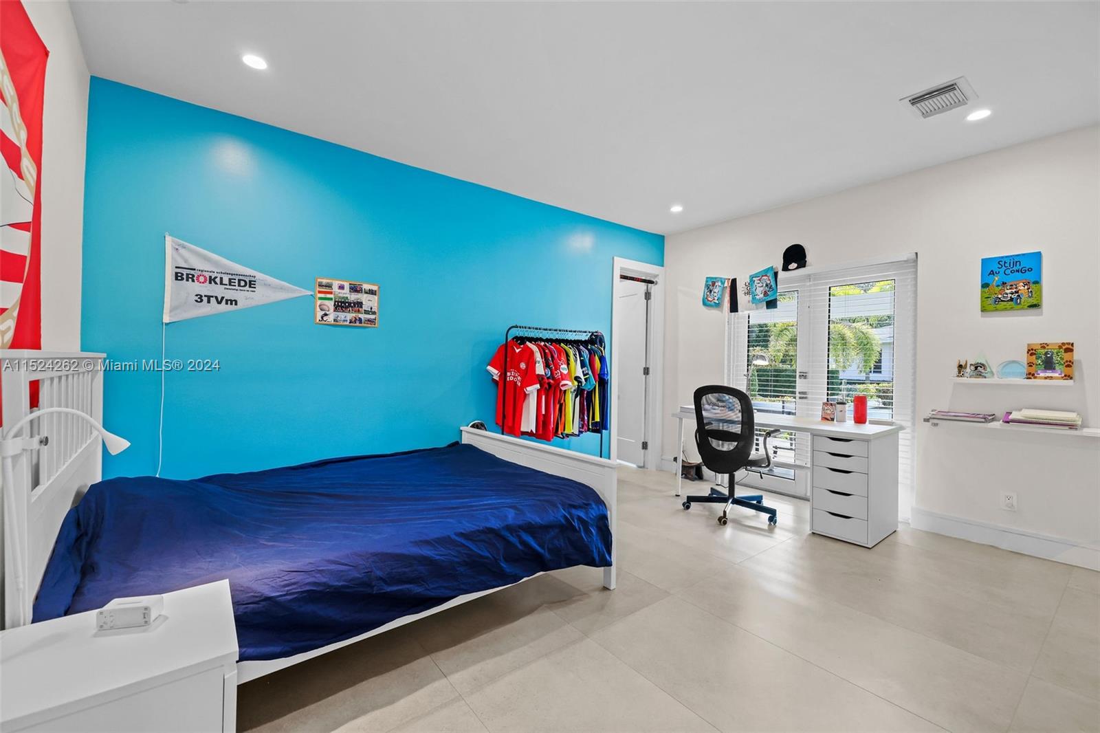 PINE TREE ESTATES - Residential