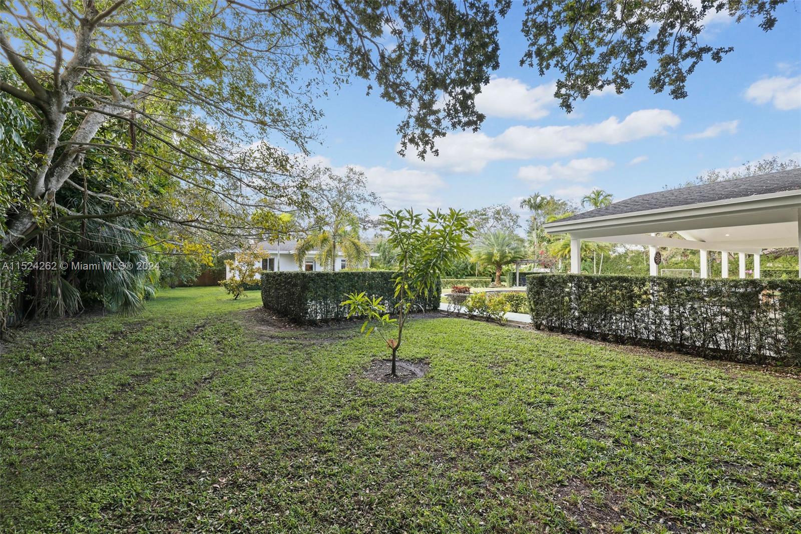 PINE TREE ESTATES - Residential