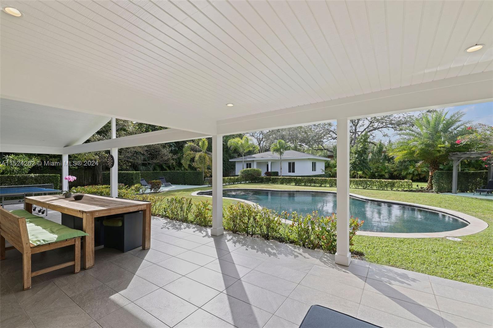 PINE TREE ESTATES - Residential