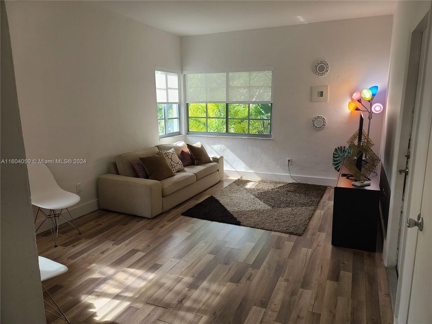 Beautiful 1 bed, 1 bath in a gated Deco Building. Steps from Lincoln Rd and white sand beaches! Fully renovated, corner unit on the second floor. Courtyard garden at the entry of the building, on site laundry. Available July 1st.