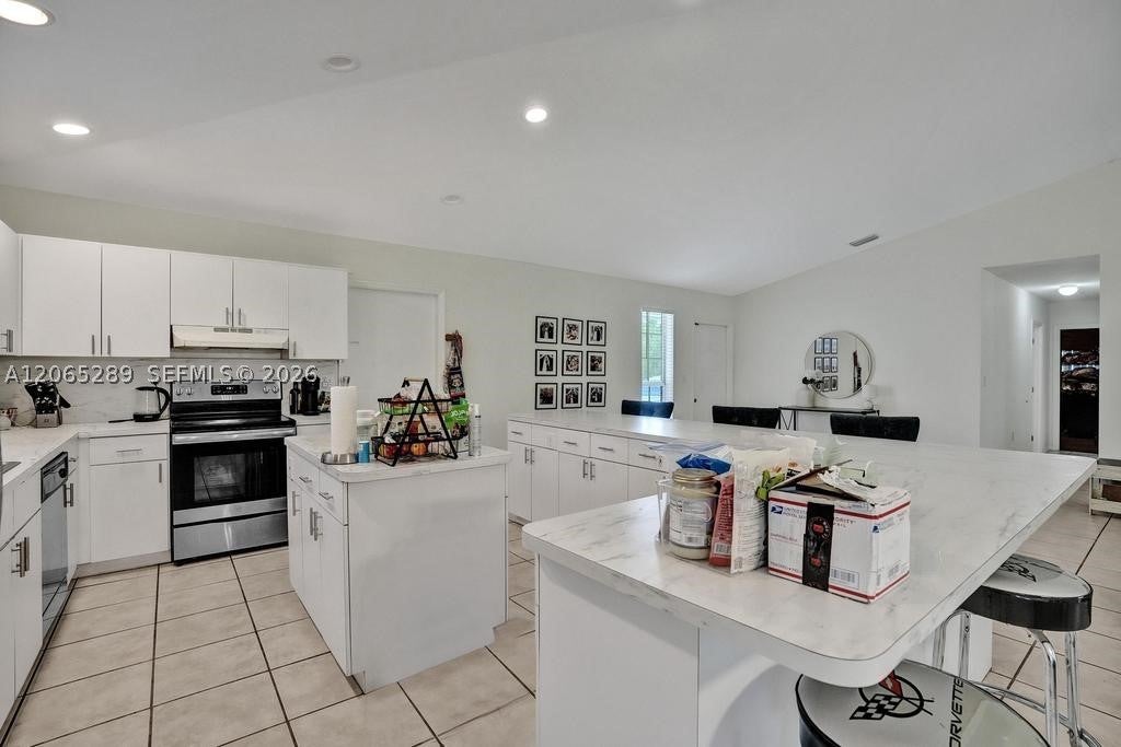 19030 SW 89th Ct