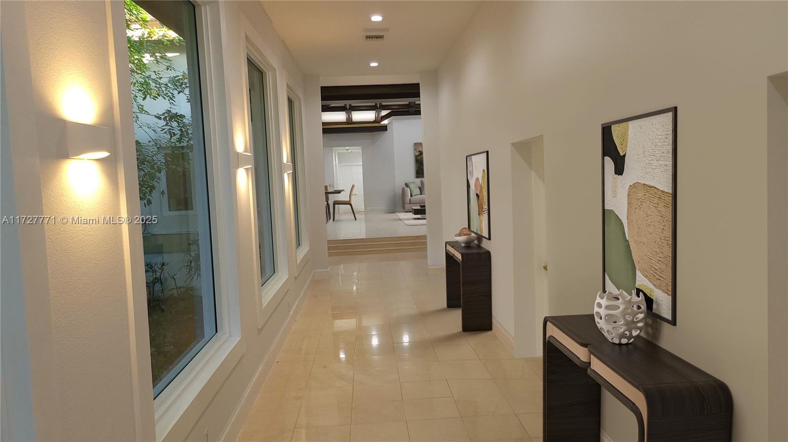 PARKLAND LAKES - Residential
