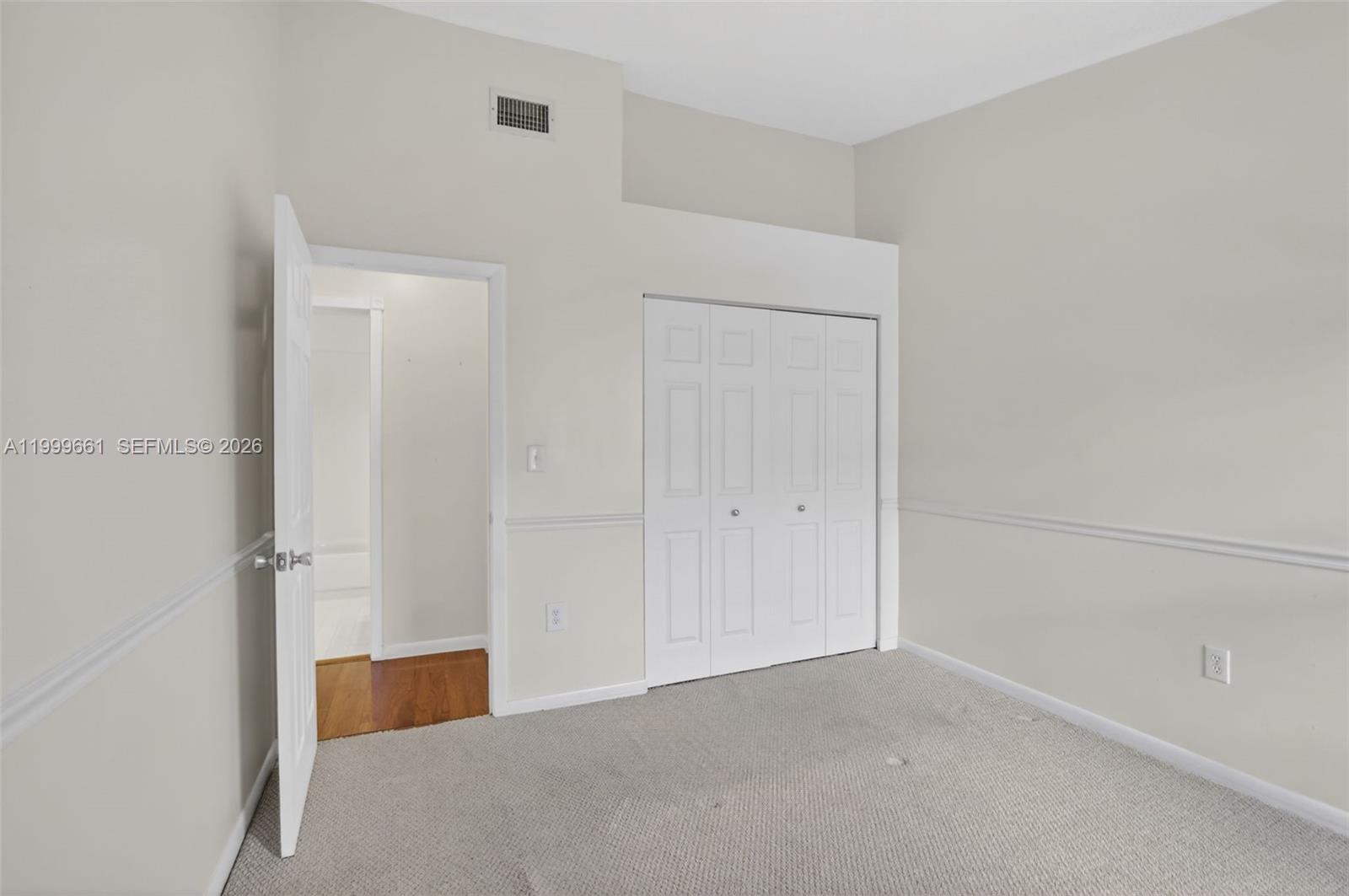 PEMBROKE POINTE - IMAGES - Residential