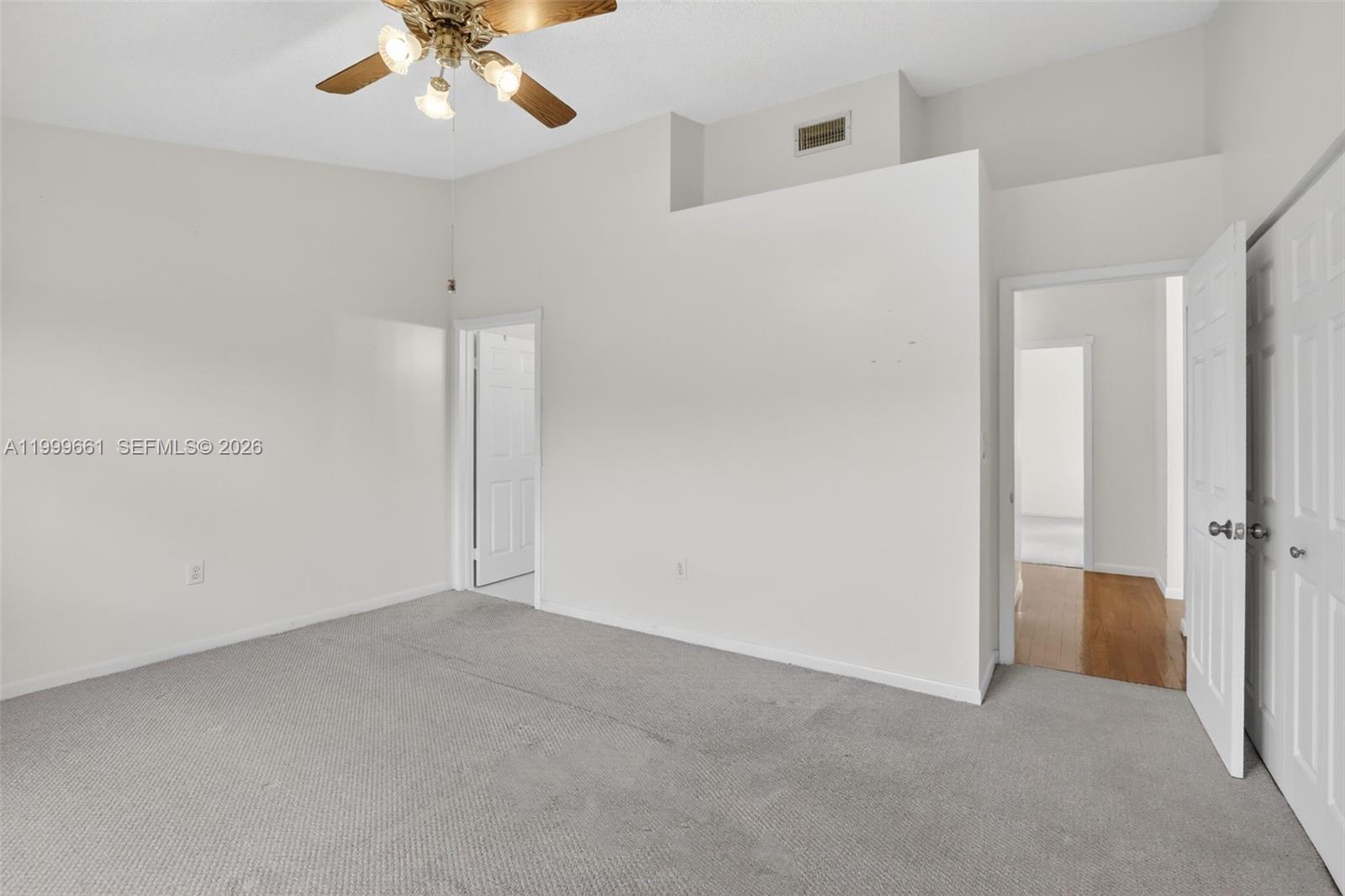 PEMBROKE POINTE - IMAGES - Residential