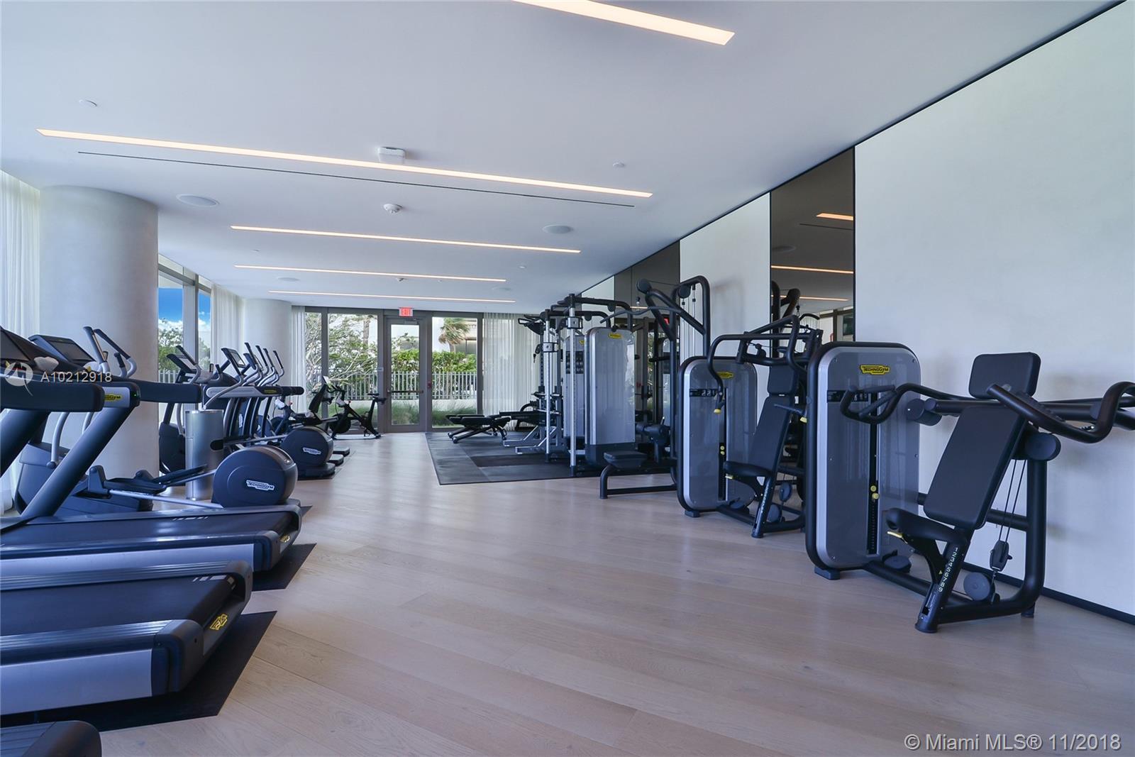 OCEANA BAL HARBOUR - Residential