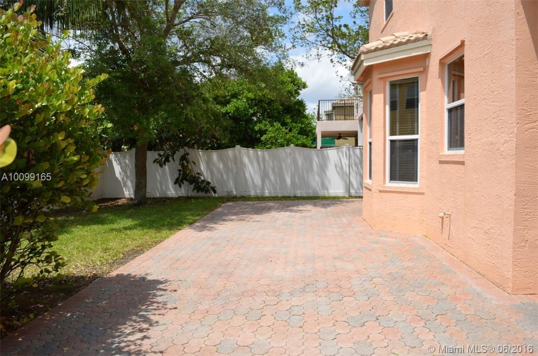 Riviera Isles II 170-53 B - Residential