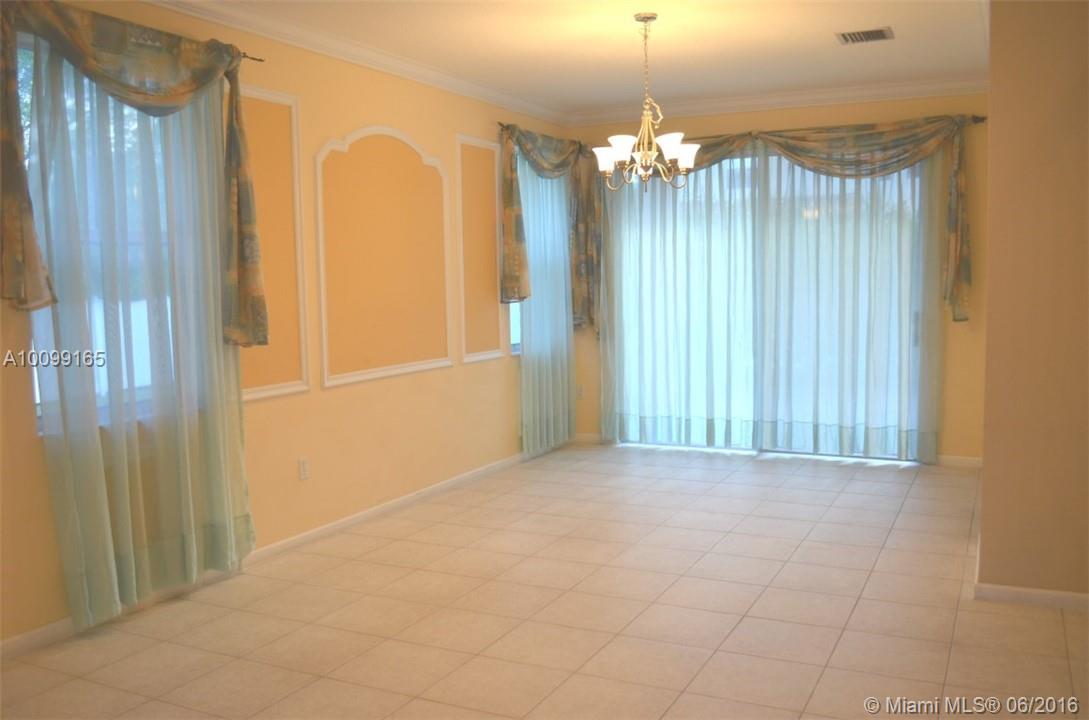 Riviera Isles II 170-53 B - Residential