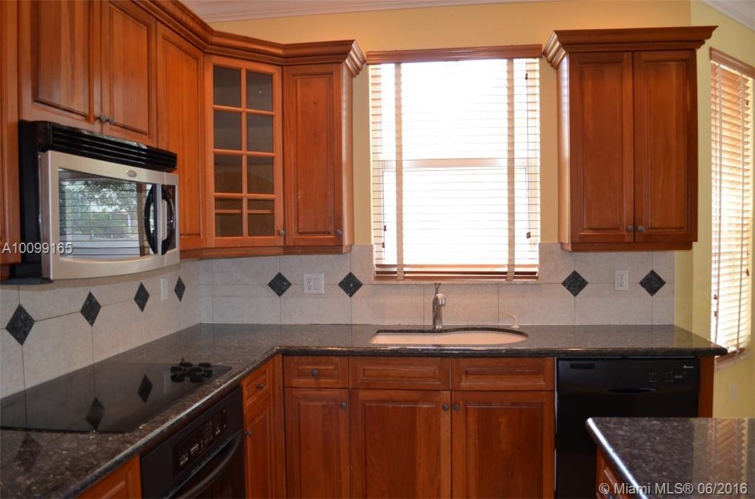 Riviera Isles II 170-53 B - Residential