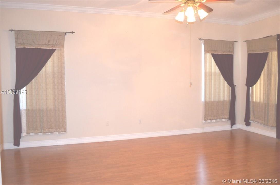 Riviera Isles II 170-53 B - Residential