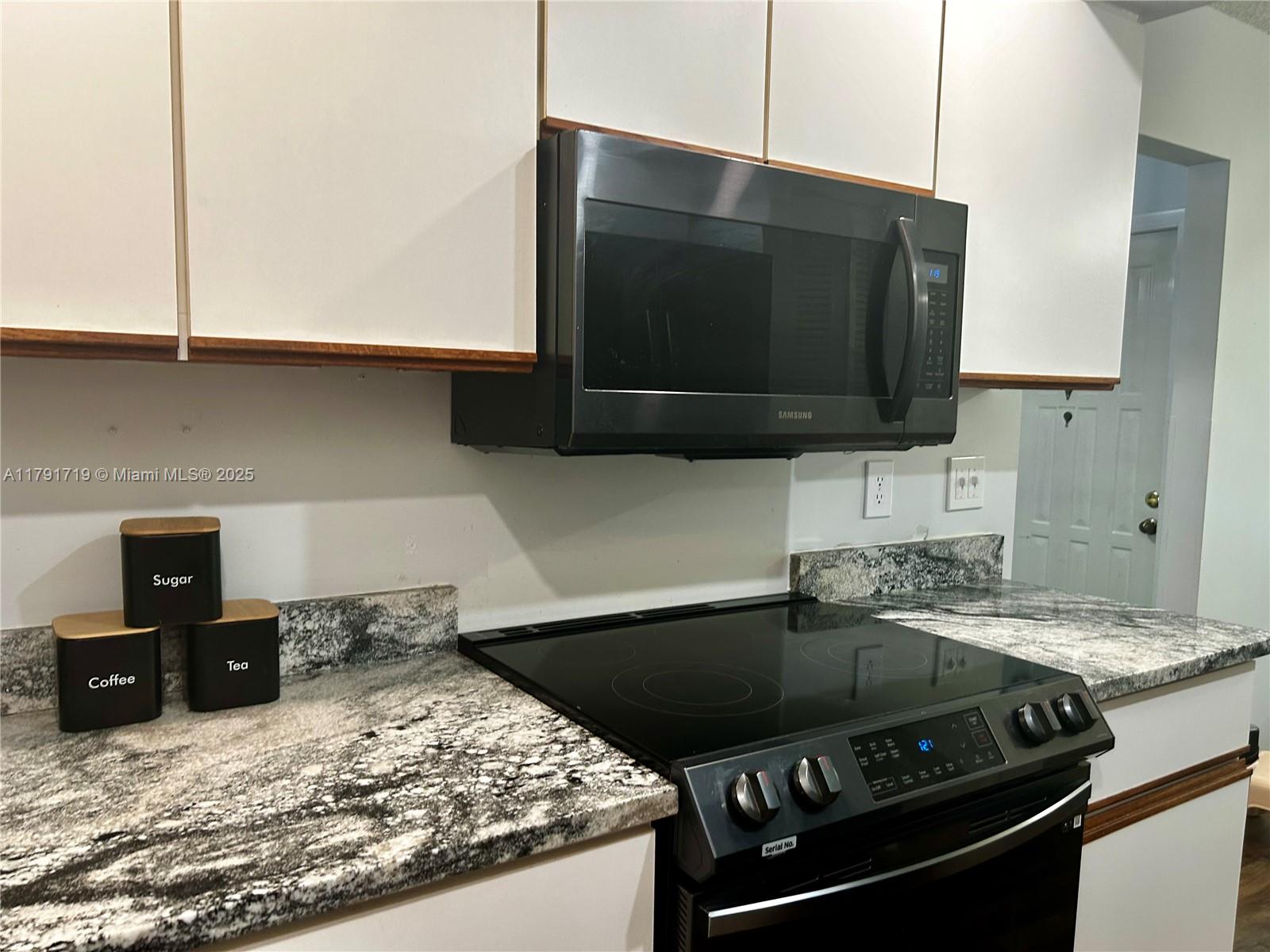 View photos, virtual tours, details... 7903 Willow Spring Drive 1112