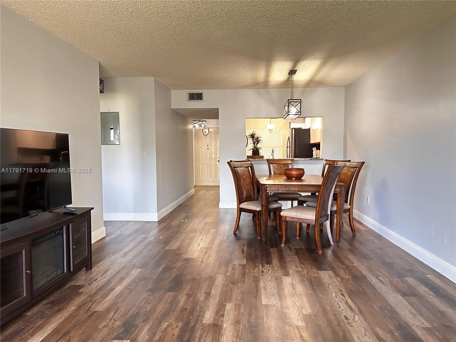 GARDENS OF WILLOW BEND CO - Residential