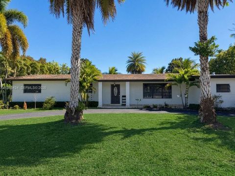 Photo of 13451 SW 74th Ave #., Pinecrest, FL 33156 (MLS # A11989434)