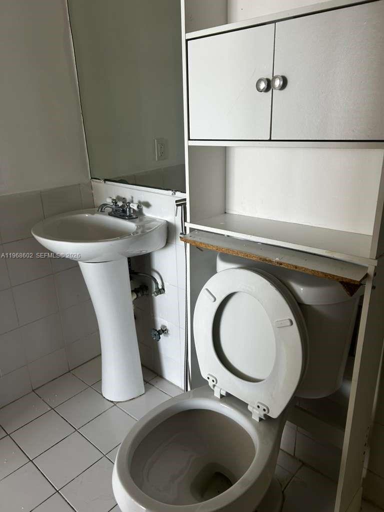 CRESTVIEW TOWERS CONDO - Residential