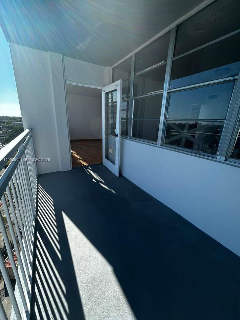 2025 NE 164th St 918