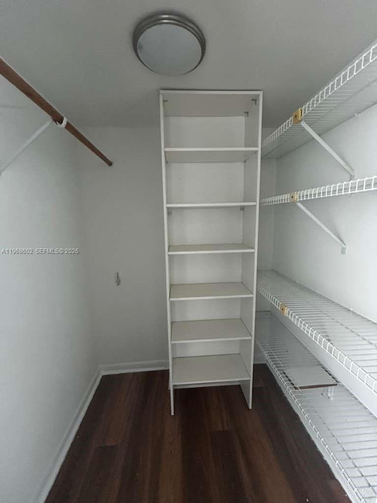 CRESTVIEW TOWERS CONDO - Residential