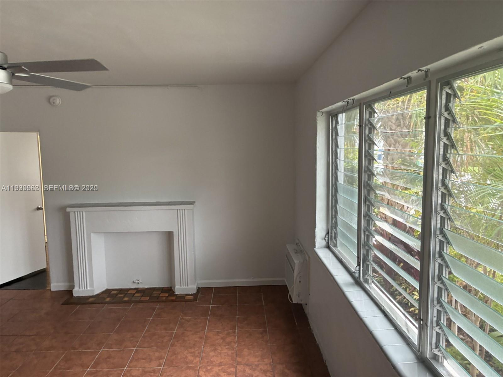 FLAMINGO TERR ADDN - Residential Lease