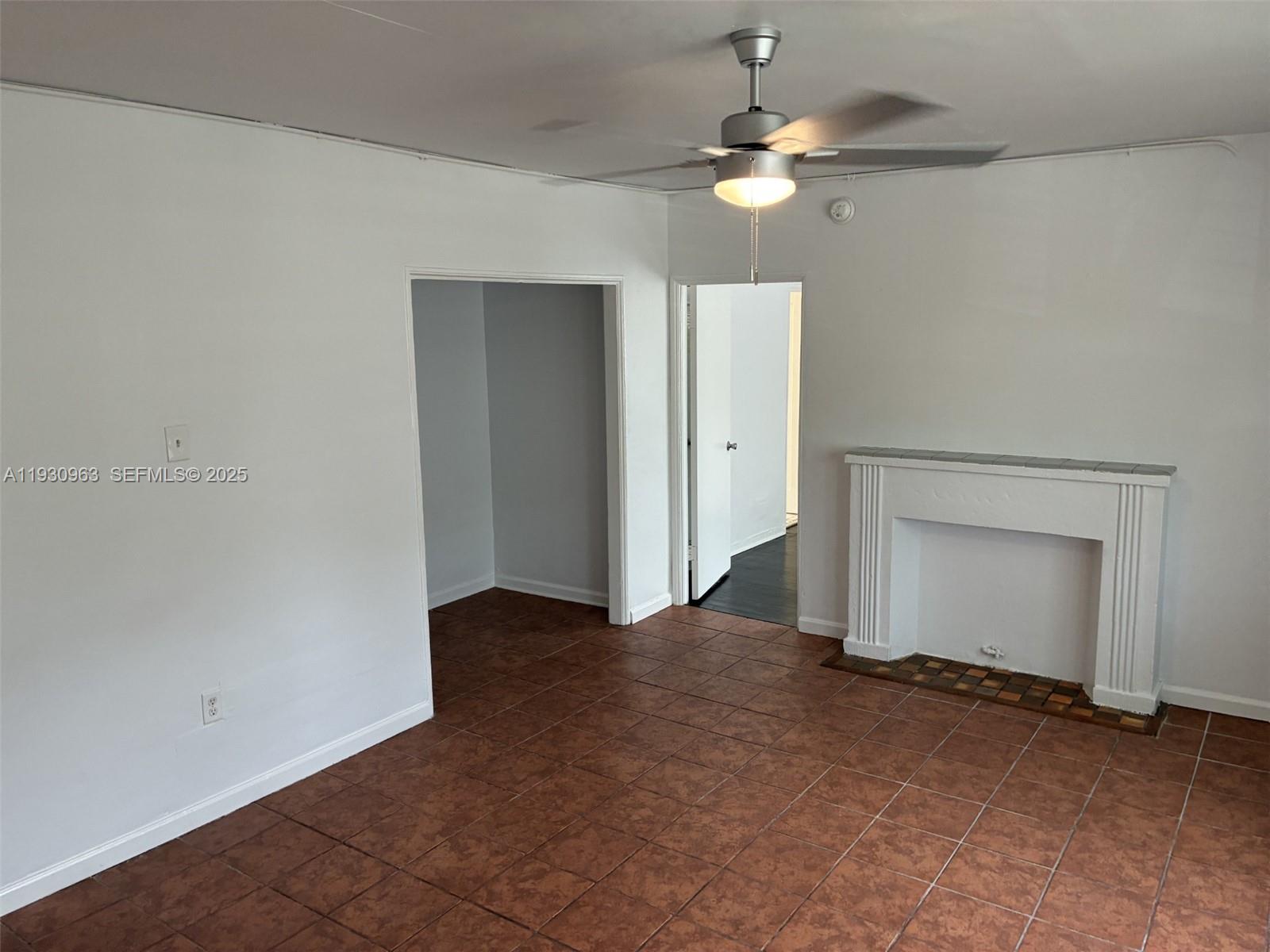 FLAMINGO TERR ADDN - Residential Lease