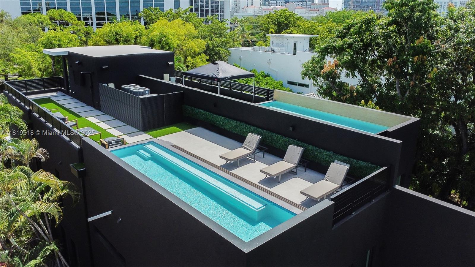 HOLLEMAN PARK - Residential Lease
