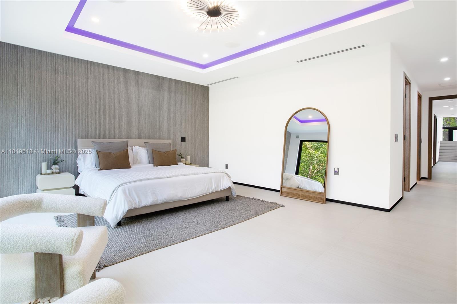HOLLEMAN PARK - Residential Lease