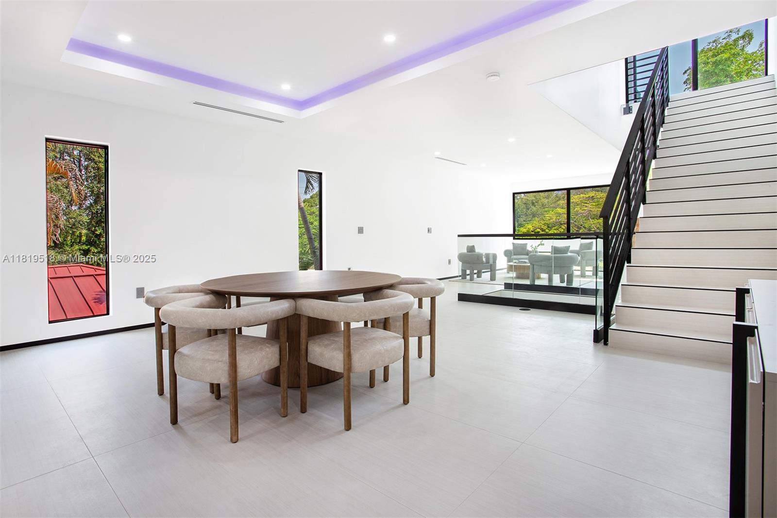 HOLLEMAN PARK - Residential Lease
