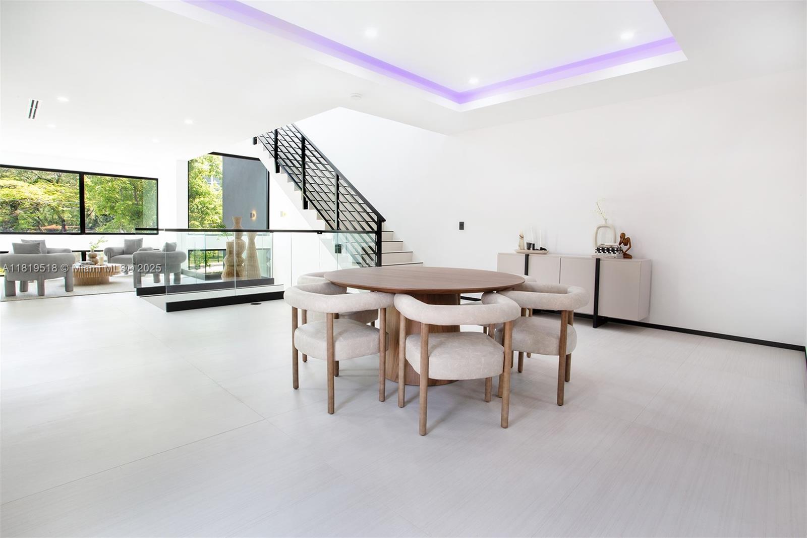 HOLLEMAN PARK - Residential Lease