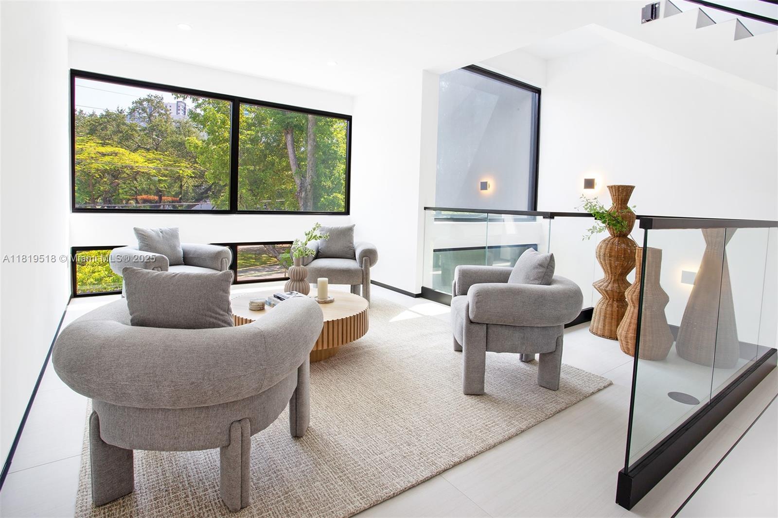HOLLEMAN PARK - Residential Lease