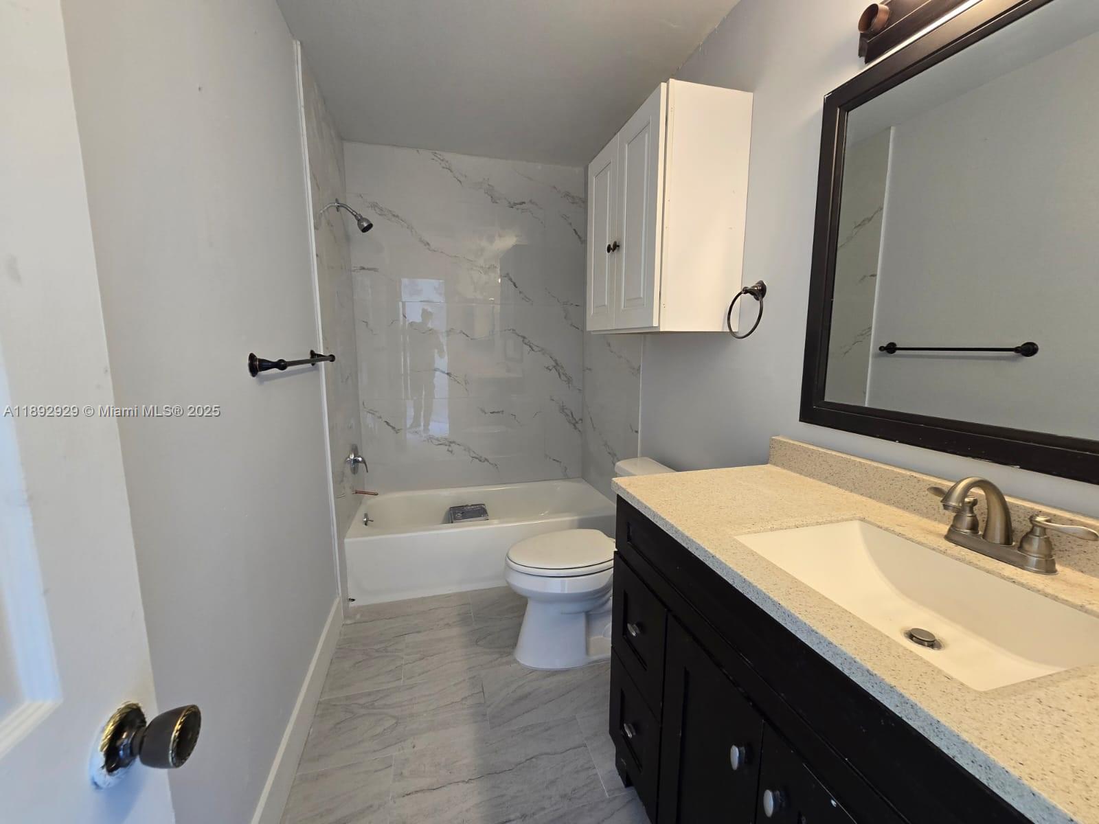 NORTH LAUDERDALE VILLAGE - Residential Lease