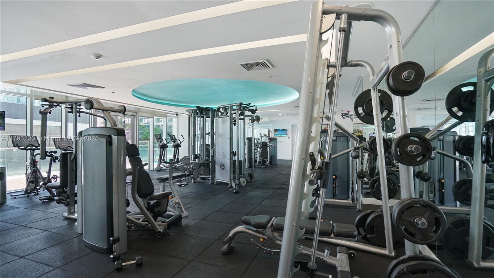 500 BRICKELL WEST CONDO - Residential