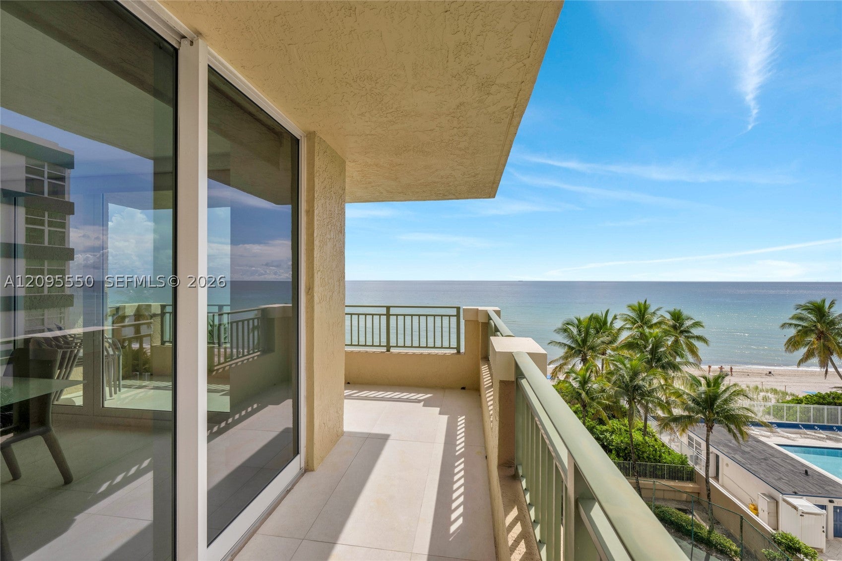 2080 S Ocean Dr 511, Hallandale Beach, FL, 33009/$1,250,000 1 2080 S Ocean Dr 511