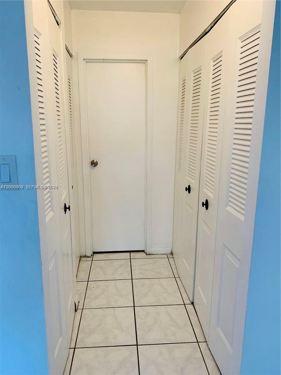 HAMPTON COURT CONDO - Residential