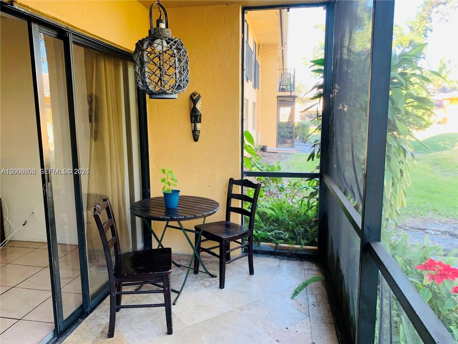 HAMPTON COURT CONDO - Residential