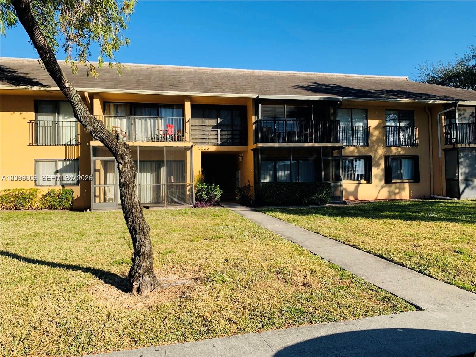 HAMPTON COURT CONDO - Residential