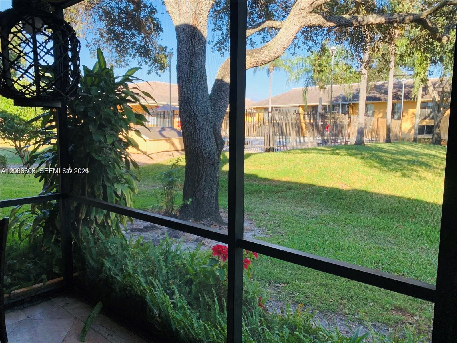 HAMPTON COURT CONDO - Residential