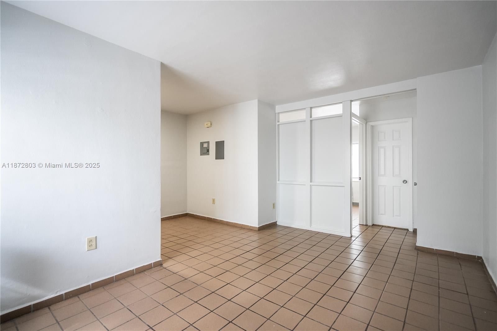 CORAL GABLES SEC K - Residential Lease