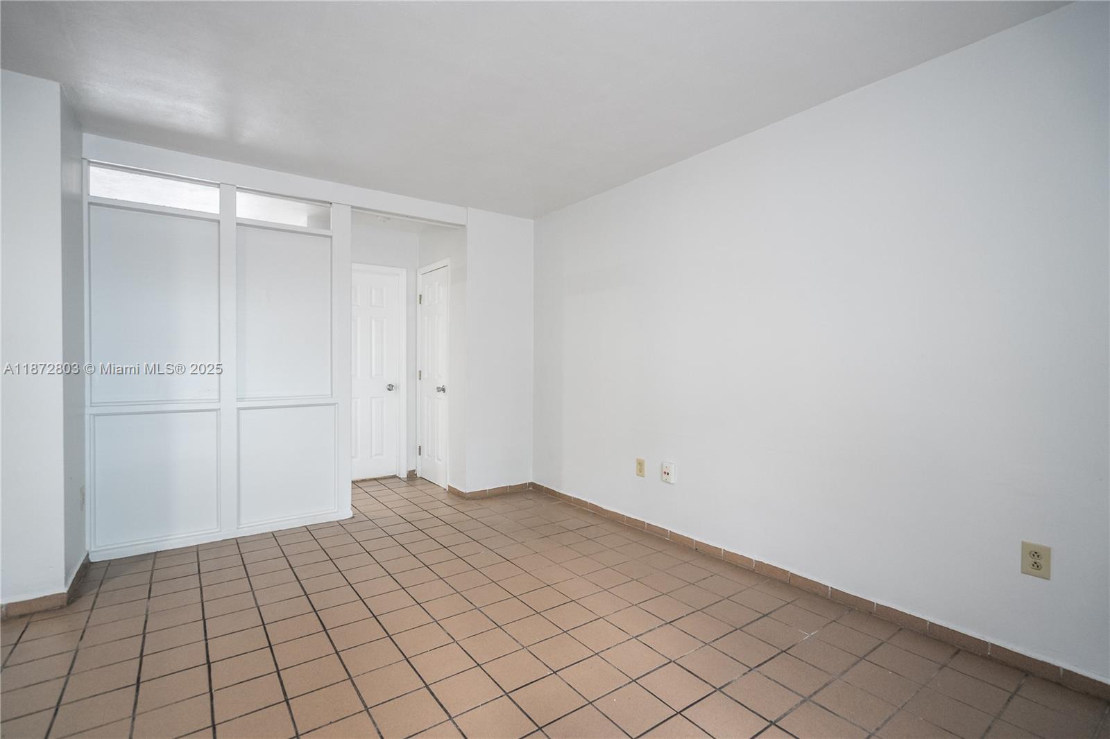 CORAL GABLES SEC K - Residential Lease