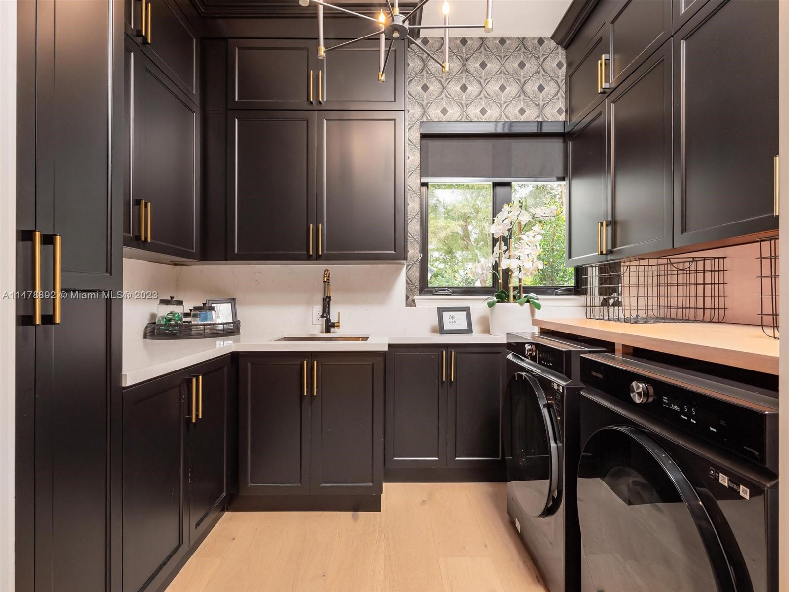 Windmill Ranch Estates - Residential