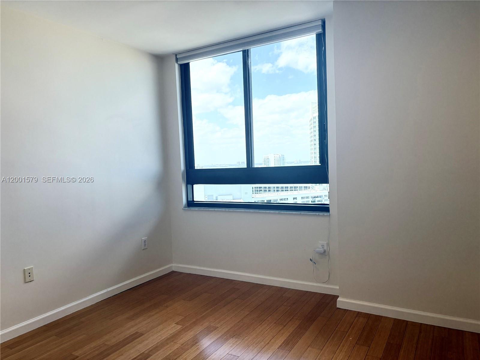 THE WAVERLY AT SOUTH BEAC - Residential Lease