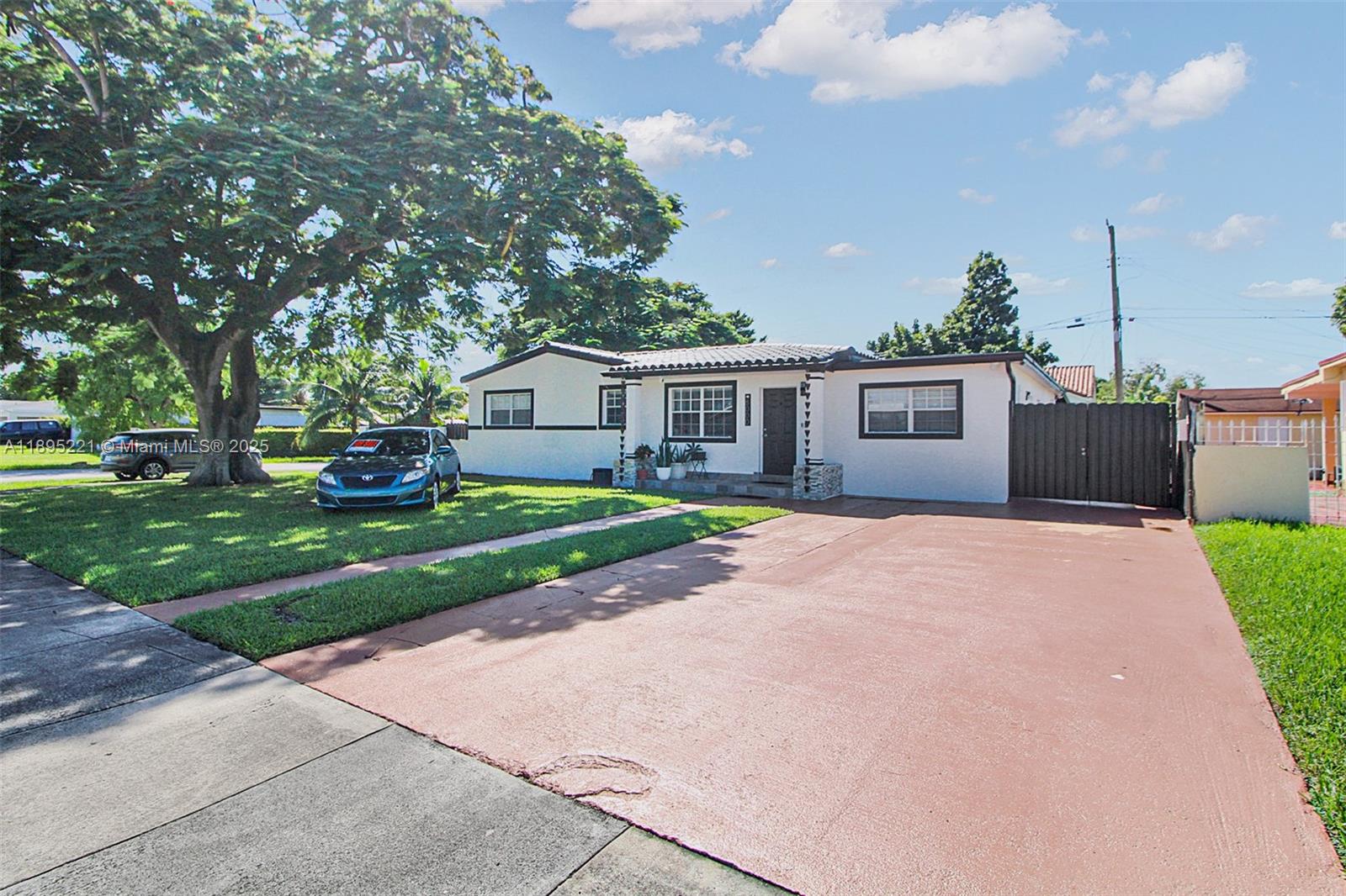 BAKER MANOR 1ST ADDN - Residential