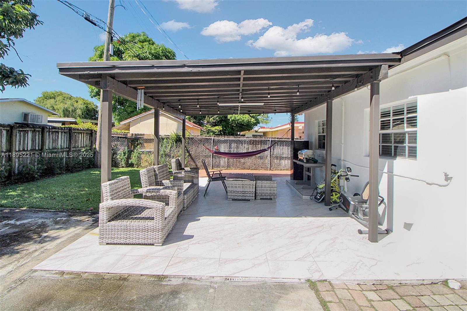 BAKER MANOR 1ST ADDN - Residential