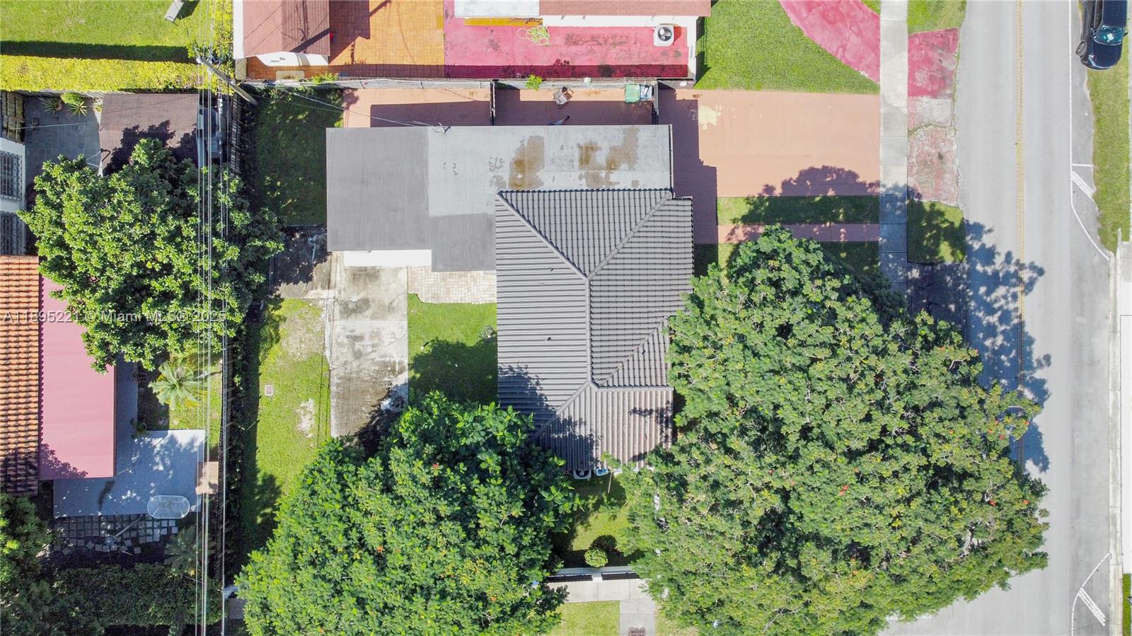 BAKER MANOR 1ST ADDN - Residential