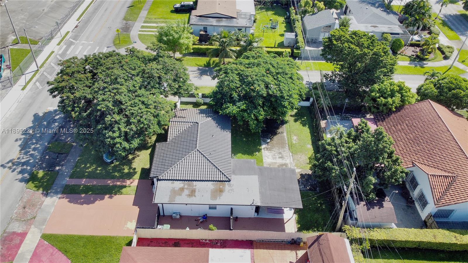 BAKER MANOR 1ST ADDN - Residential