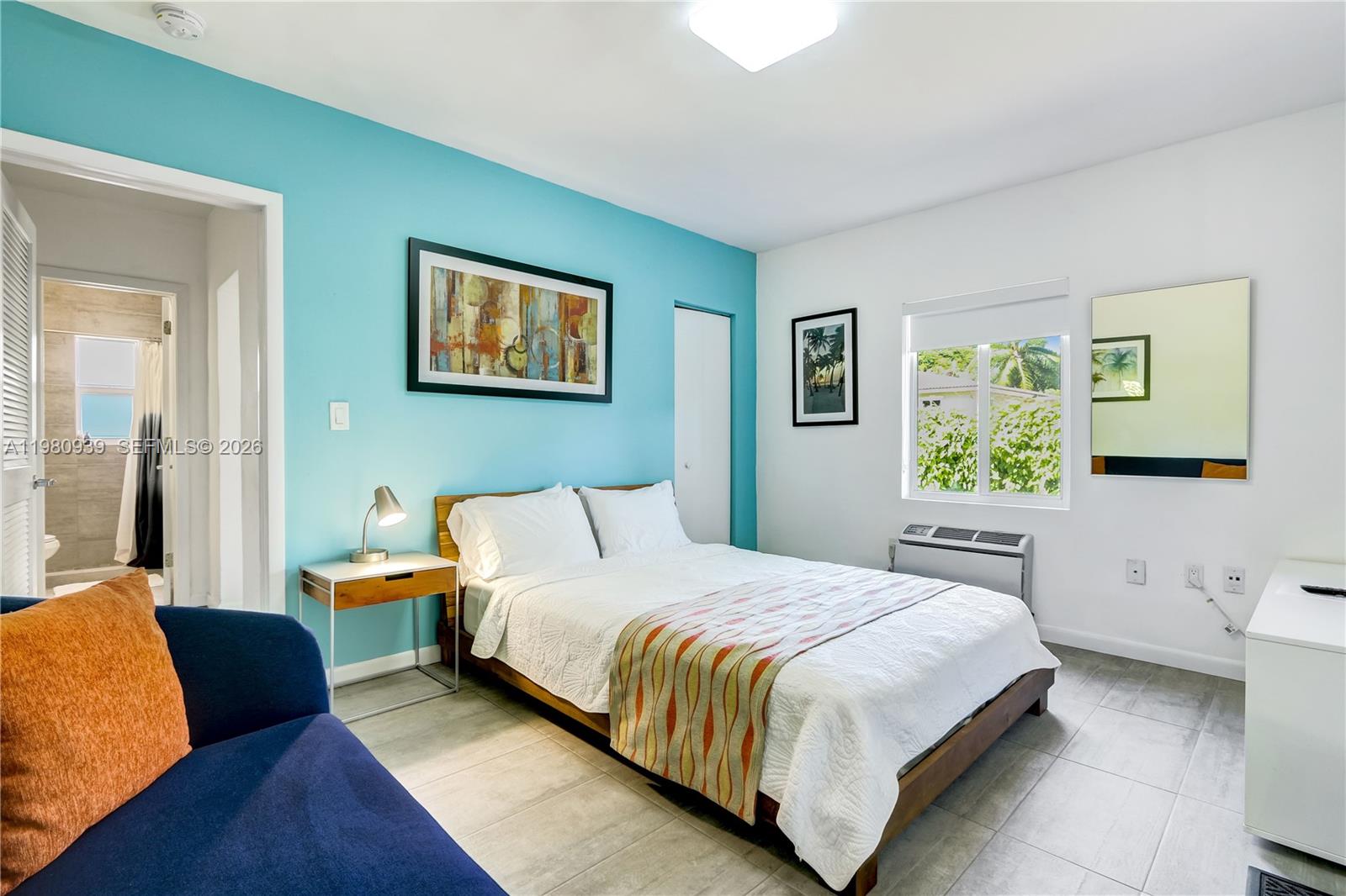 8826 NE 2ND AVENUE 8826