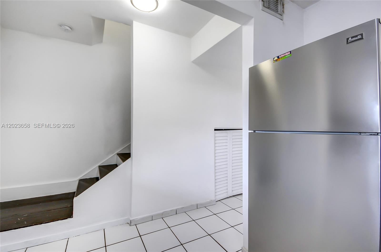 VILLA VERANDA CONDO - Residential