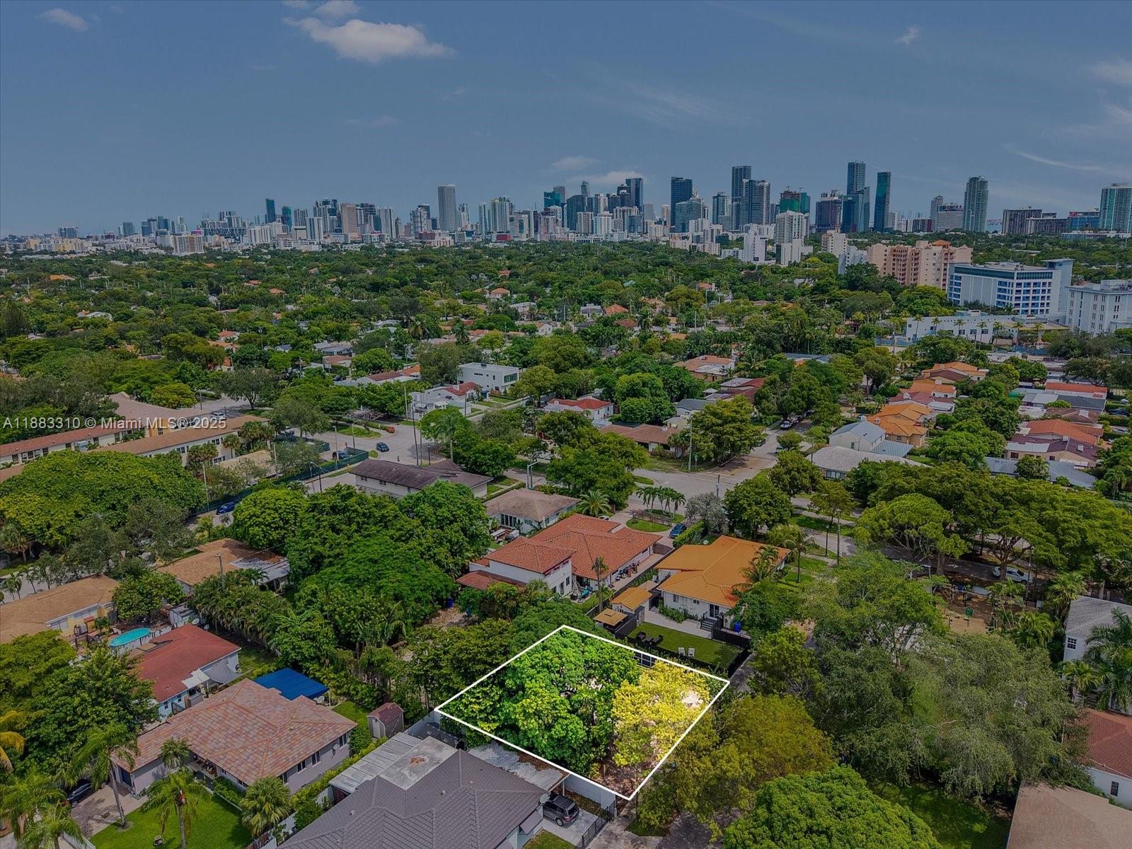 SANDERS ESTATES - Land