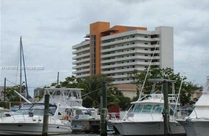 Incredible condo filled with natural light, with TWO ASSIGNED PARKING SPACES included. 2 Bed/ 2 Bath condo offers a split floor plan, with oversized master bedroom
and large walk-in closet. Unit features stainless steel appliances, washer & dryer, and a balcony with unobstructed views of Miami’s beautiful sunsets. Built in 2007, Havana Lofts
offers a pool, exercise room, club room, Amazon lockers, secure garage and lobby access. Ideally located just minutes from Brickell, Downtown, Coconut Grove, Wynwood, Miami
Beach, with easy access to I-95 and close proximity to world-class shops, restaurants, Publix, MIA Airport, UM Hospital, and much more.