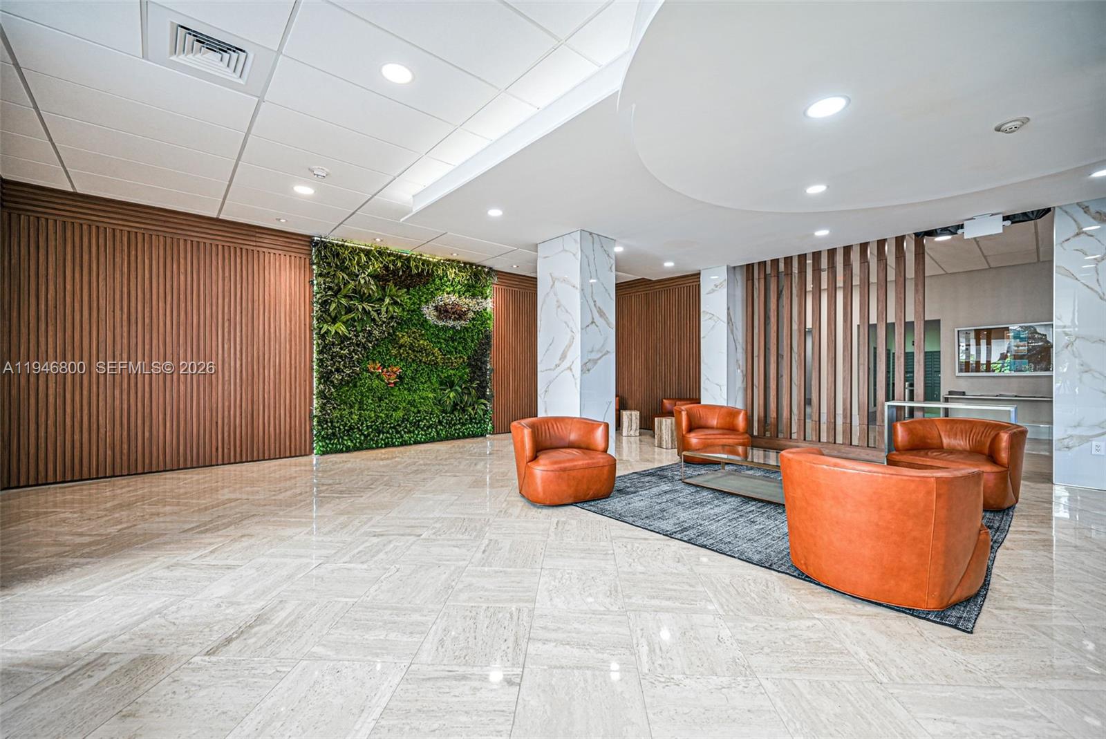 WINSTON TOWERS 100 CCONDO - Residential